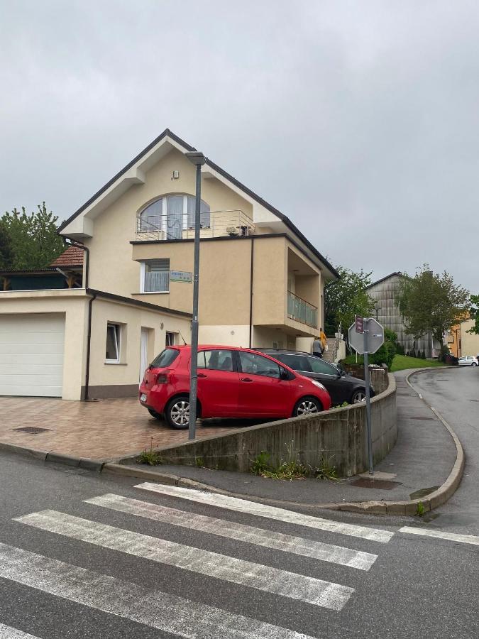 Apartma Azurre Postojna Kültér fotó