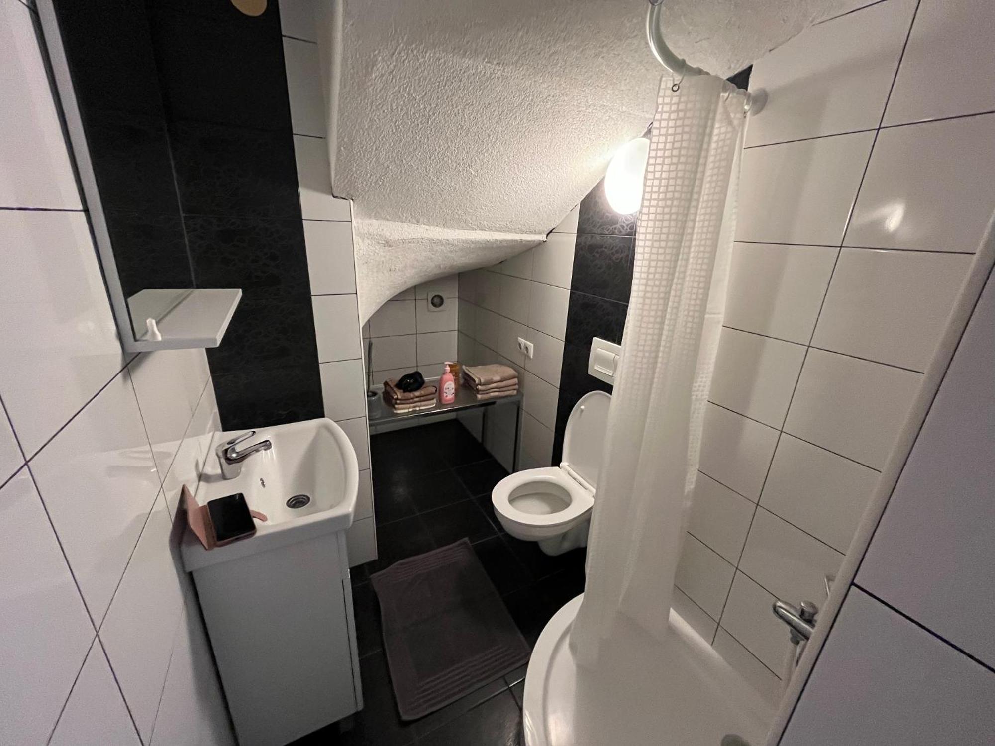 Apartma Azurre Postojna Kültér fotó